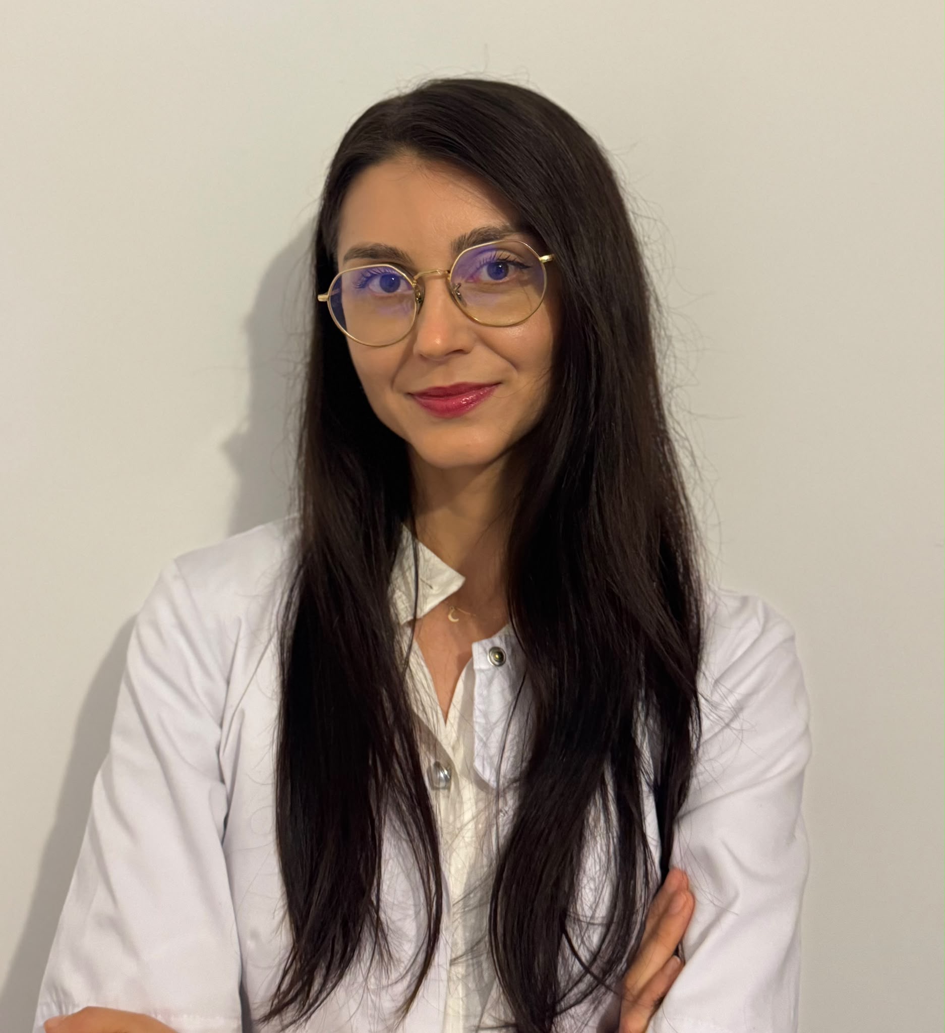 Dr. Adina Botez